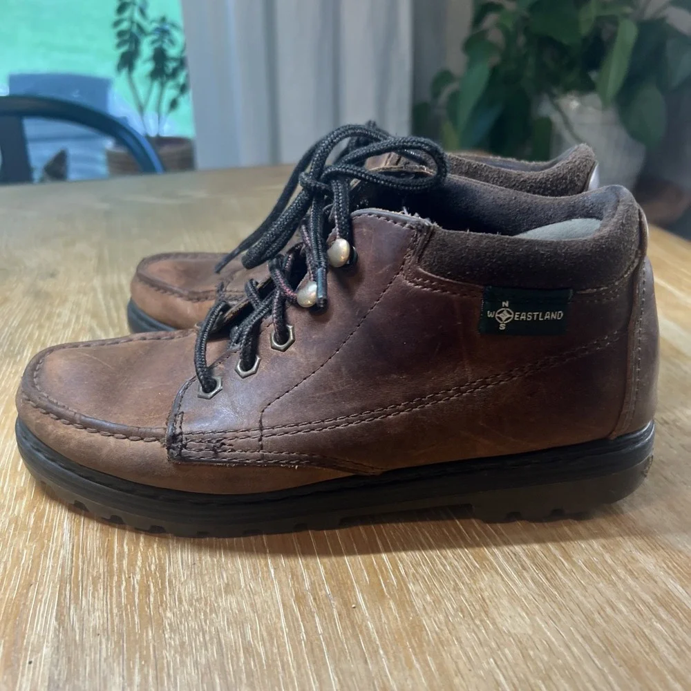 Vintage Eastland Boots Womens 7 M Brown Leather Moc‎ Toe Hiking Chukka